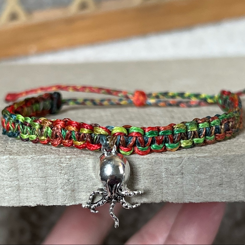 Octopus bracelet